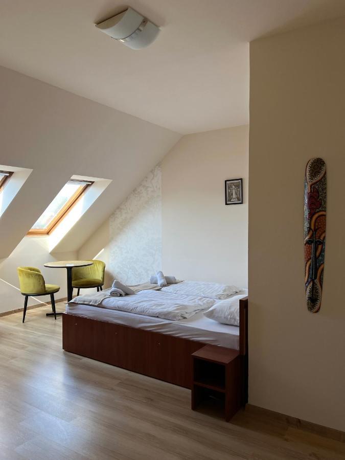 Wolf Panzio Hotel Sárvár Екстериор снимка